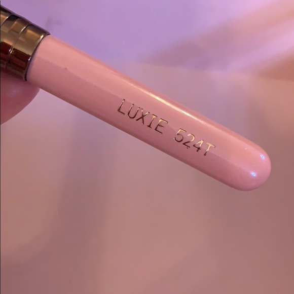 Makeup brush - Picture 2 of 2